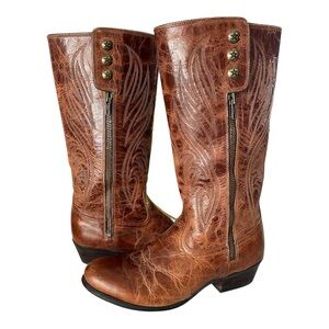 Ariat Uproar Gingersnap Leather Heeled Boots with Star Accents size 9